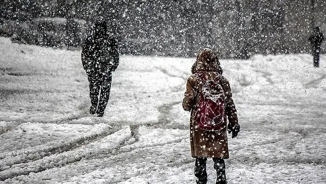 İki şehrimizde olumsuz hava şartları nedeniyle eğitime ara verildi