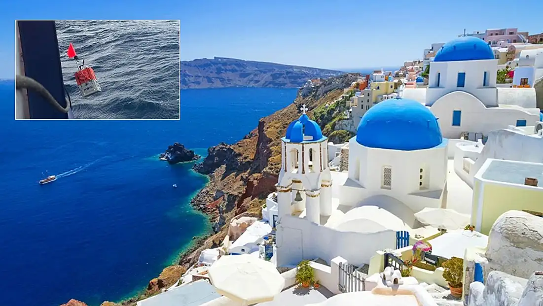 Santorini'de ekipler teyakkuzda: Deniz altına cihazlar yerleştirildi!