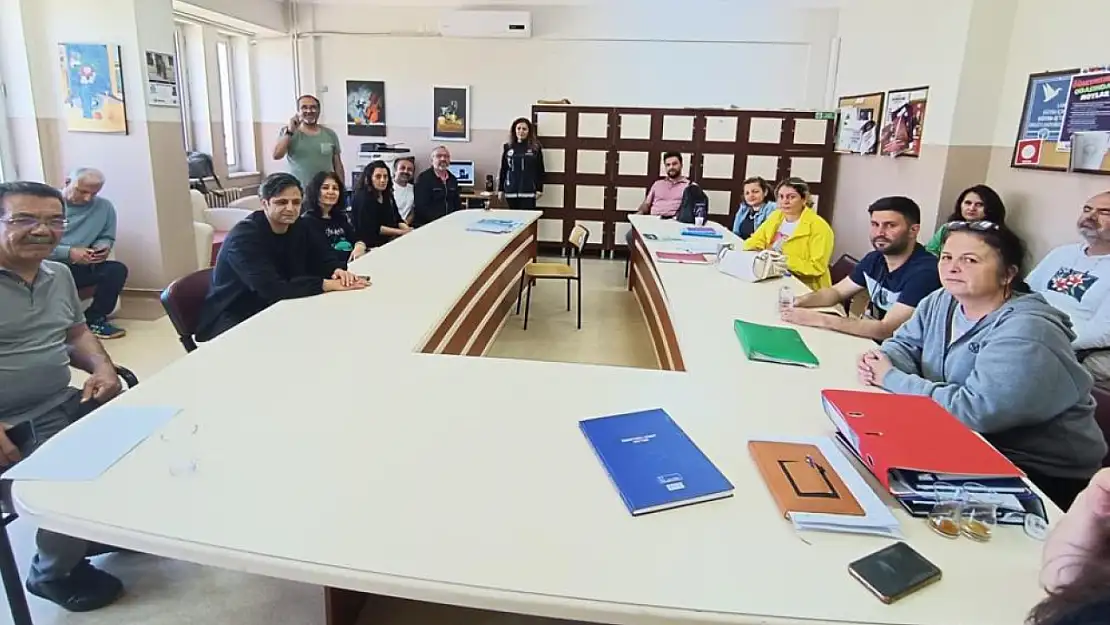 120 kişiye 'En iyi Narkotik Polisi Anne' eğitimi verildi