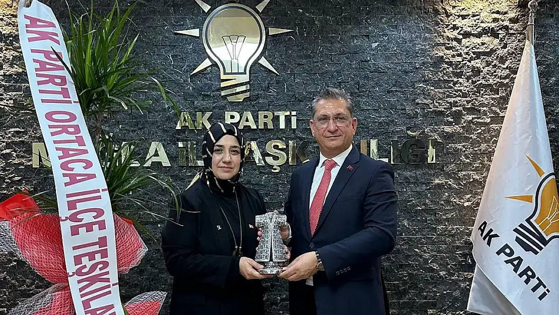 AK Parti Ortaca İlçe Başkanı Emel Atabey görevinden istifa etti