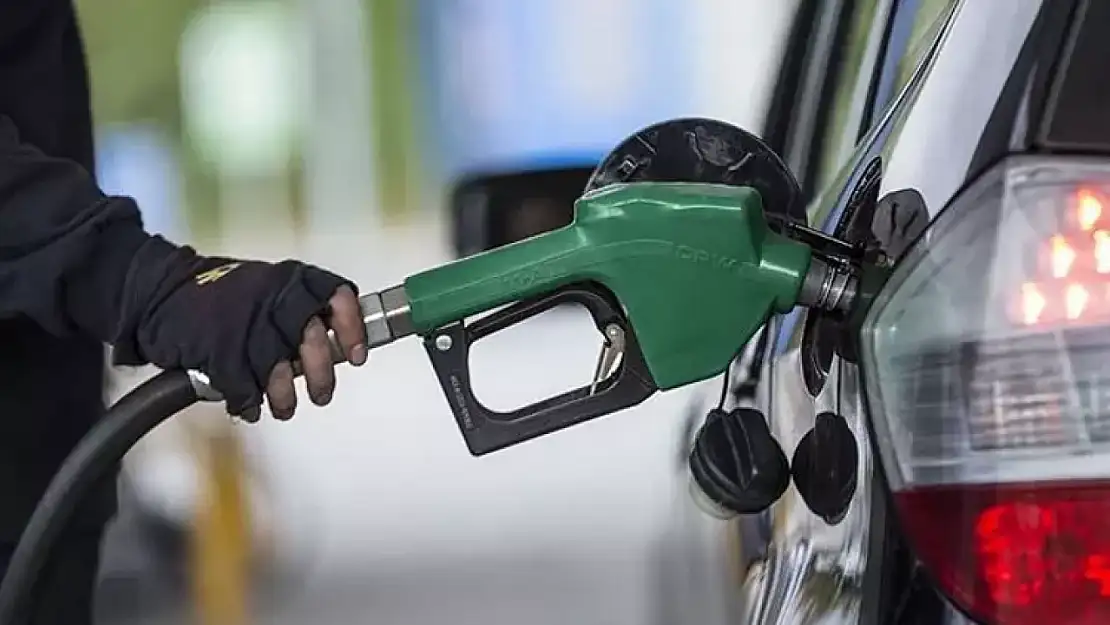 Araç sahipleri dikkat ! Motorine indirim geliyor