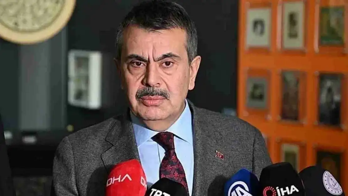 Bakan Tekin, eğitim sistemindeki değişiklik iddialarını yanıtladı