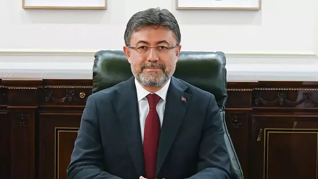 Bakan Yumaklı: 'Orman yangınları bitti, dezenformasyon yangını sürüyor'