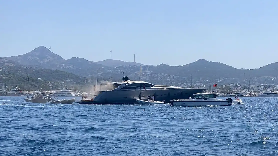 Bodrum Yalıkavak açıklarında tekne yangını!