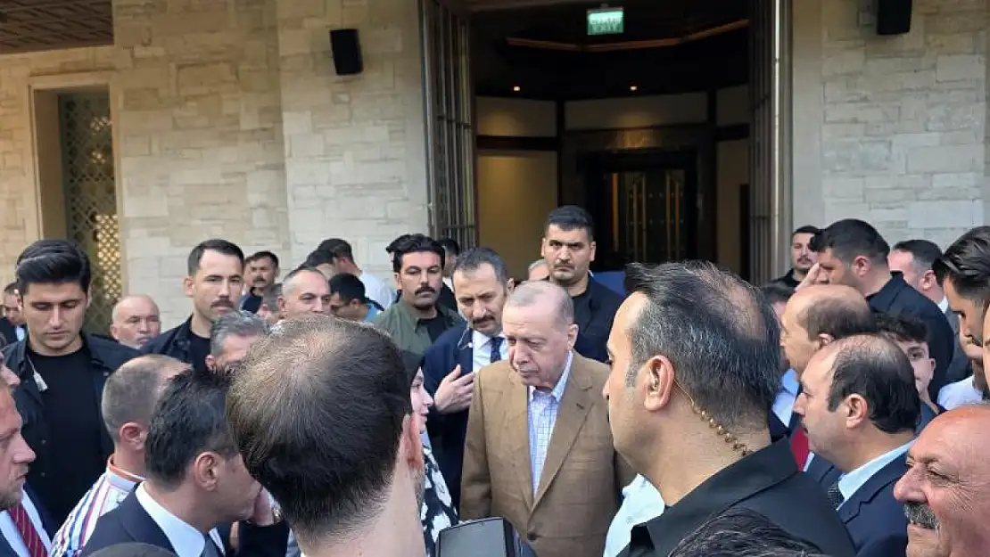 Cumhurbaşkanı Erdoğan bayram namazını Marmaris'te kıldı