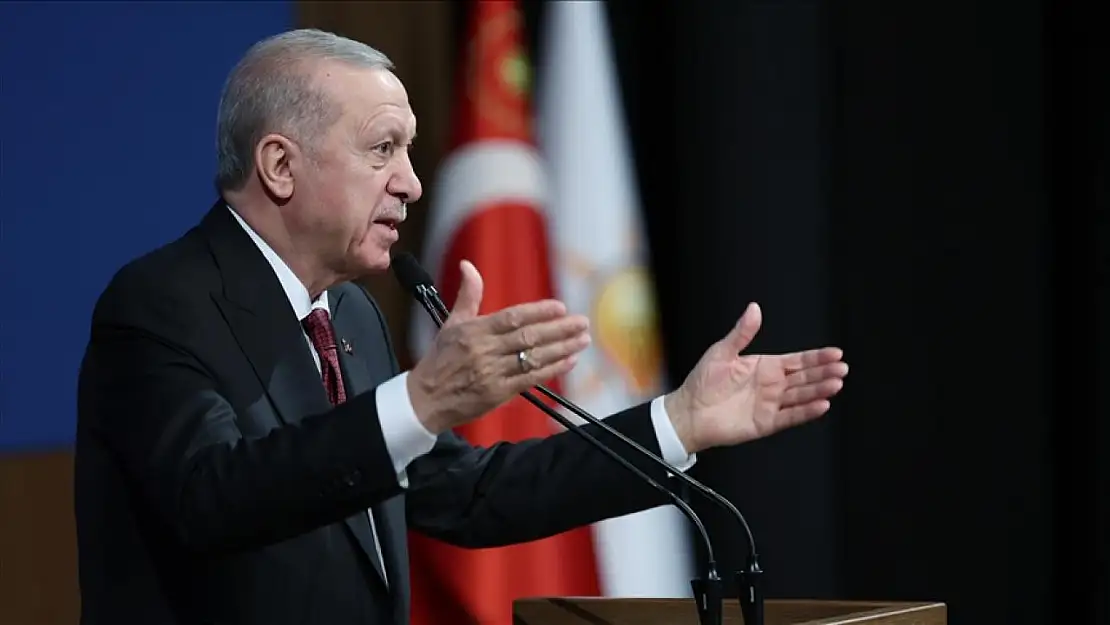 Cumhurbaşkanı Erdoğan'dan Özel'e sert sözler: Hiç mi yüzün kızarmadı!