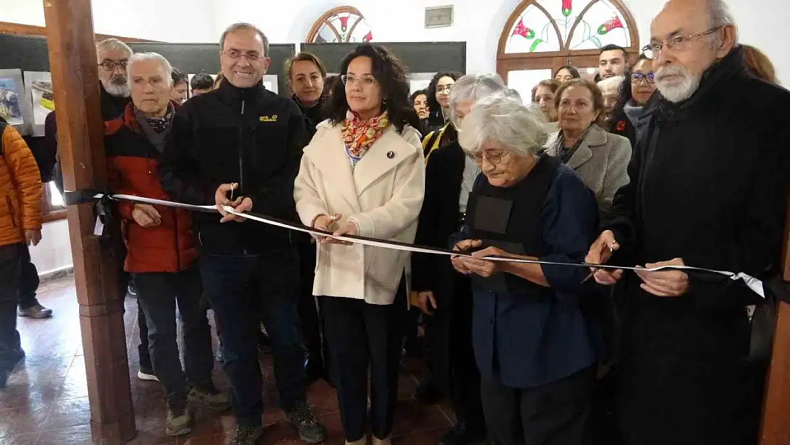 Depremde hayatını kaybedenlere adanan çok özel sergi Menteşe'de!