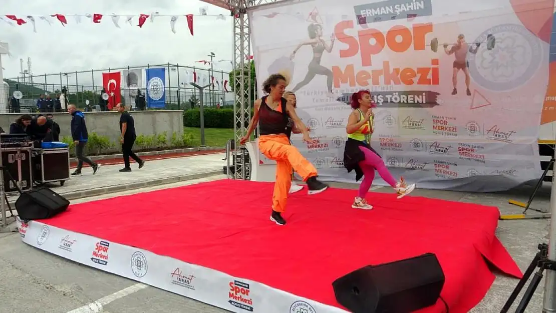 Erman Şahin Spor Merkezi Muğla'da  hizmete açıldı
