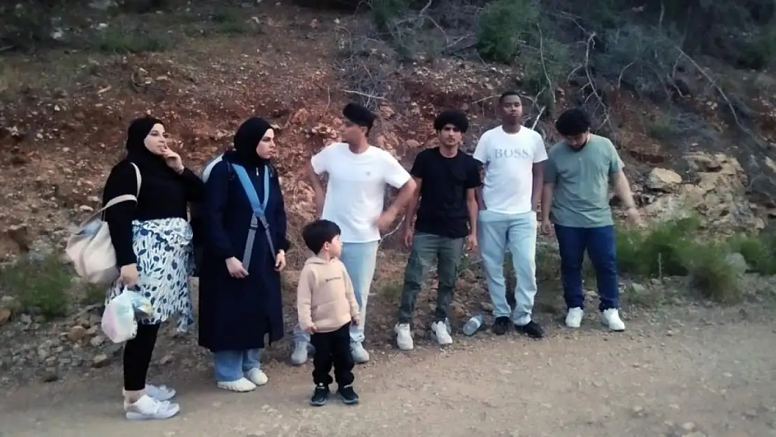 Fethiye'de biri çocuk 7 düzensiz göçmen yakalandı