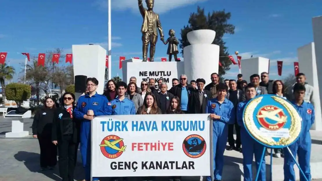 Fethiye'de Türk Hava Kurumu'nun 100. kuruluş yıl dönümü kutlandı