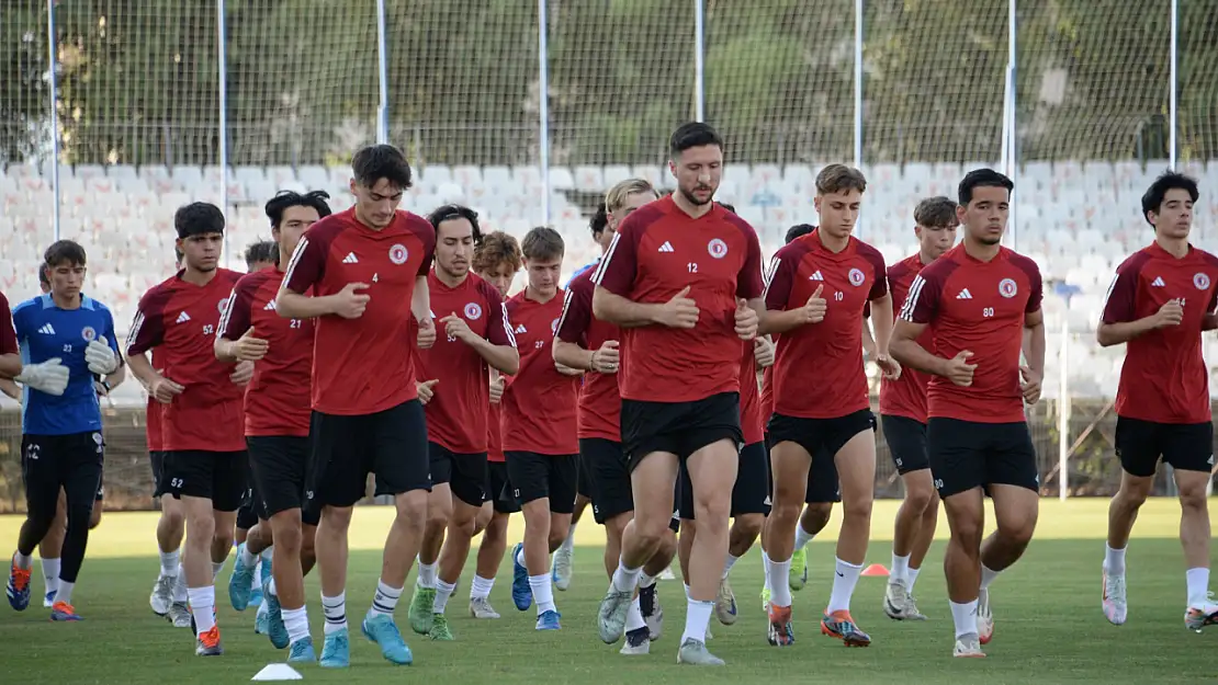 Fethiyespor'da gençler sezonu erken açtı