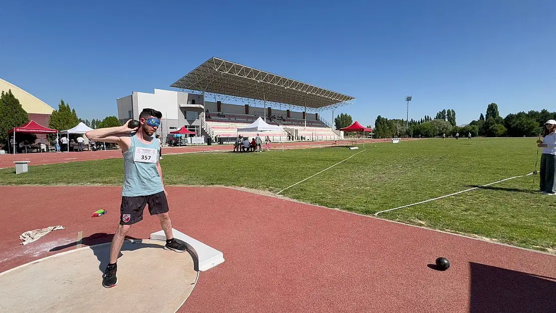 Görme Engelliler Atletizm Türkiye Şampiyonası'nda altın madalya Muğla'ya gitti