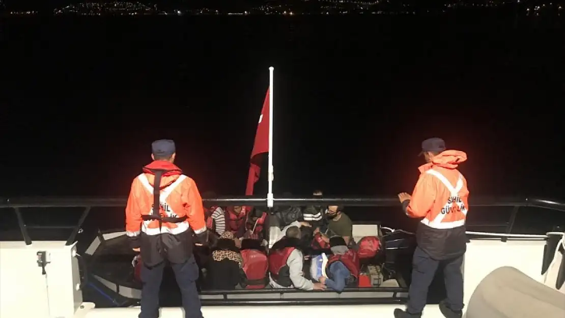 BODRUM'DA 14 DÜZENSİZ GÖÇMEN YAKALANDI