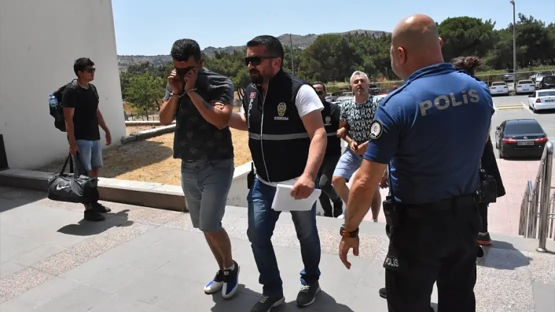 CEZAEVİ FİRARİLERİ BODRUMDA YAKALANDI