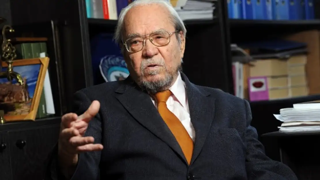 PROFESÖR DOKTOR HALİL İNALCIK VEFATININ 3. YILINDA ANILIYOR