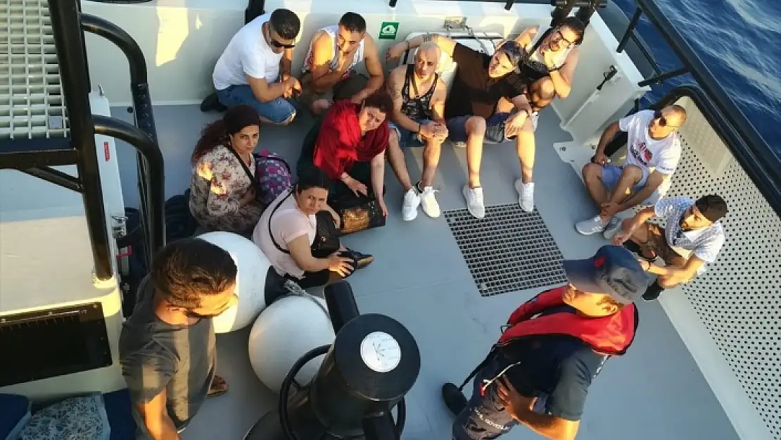 BODRUM'DA 10 DÜZENSİZ GÖÇMEN YAKALANDI