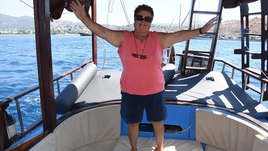 BODRUM'LU ŞÜKRİYE KAPTANDAN KOCASINA VEFA