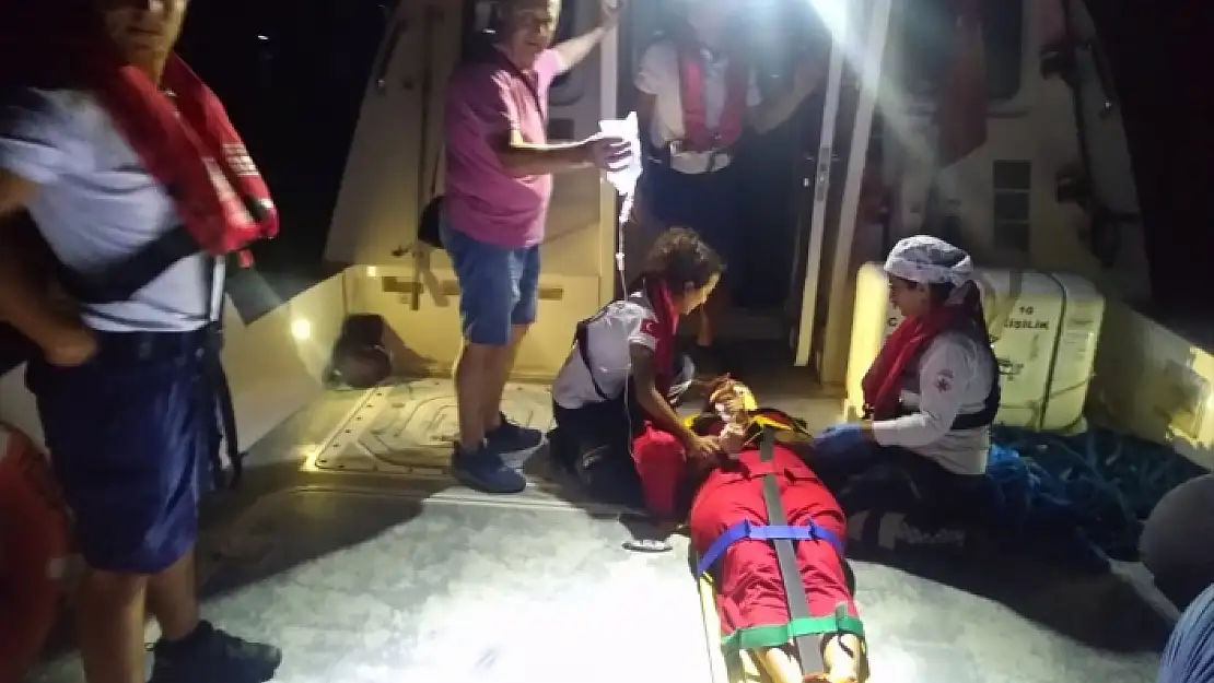 GEZİ TEKNESİNDEYKEN EPİLEPSİ NÖBETİ GEÇİRDİ