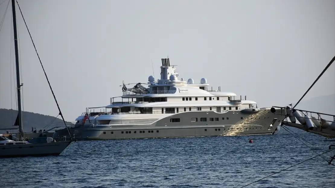 DUBAİ ŞEYHİ ABDULLAH AL FUTTAİM'İN YATI RADİANT BODRUM'DA