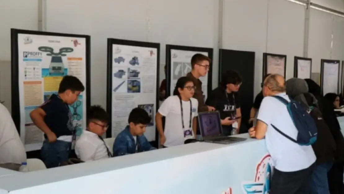 MUĞLALI ORTAOKUL ÖĞRENCİLERİ TEKNOFEST'TE FİNALE KALDI
