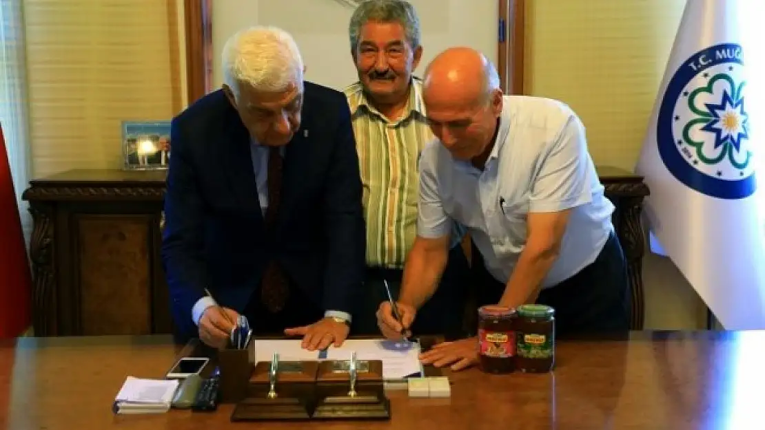 BÜYÜKŞEHİR'DEN MUĞLA ÇAM BALI İÇİN İŞBİRLİĞİ ANLAŞMASI