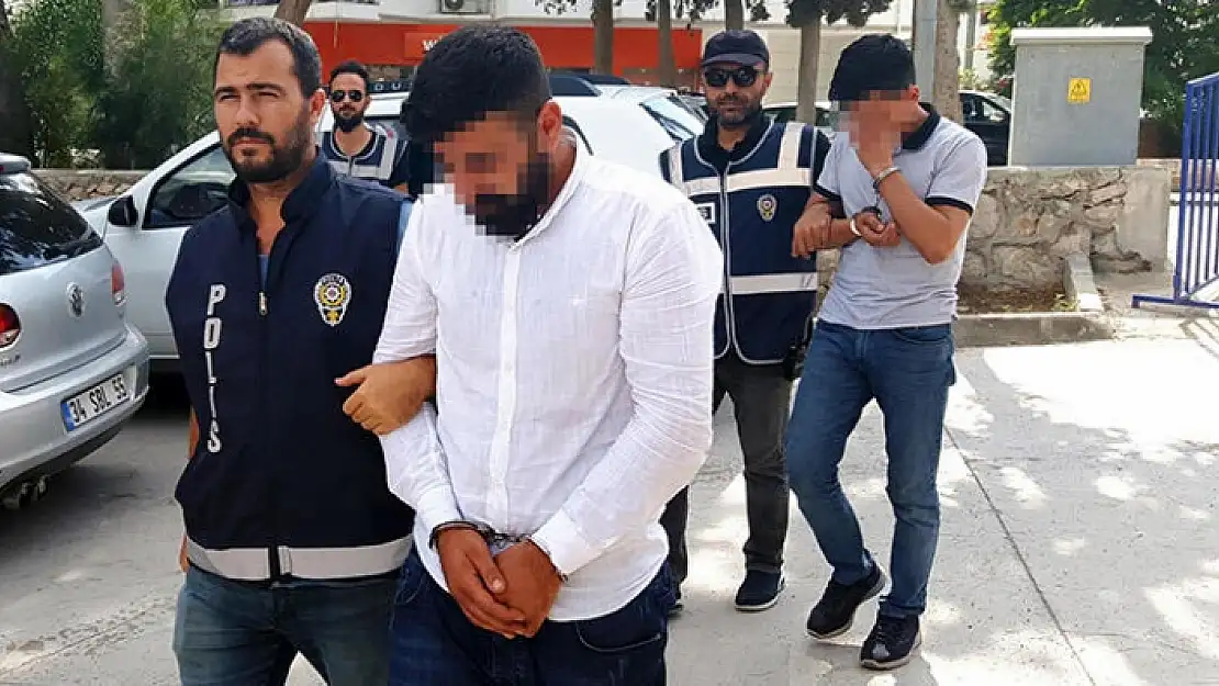 DATÇA'DA İKİ KİŞİ UYUŞTURUCUDAN GÖZALTINA ALINDI
