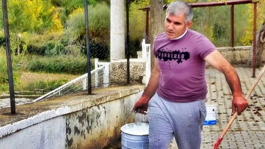 BİR MÜDÜRDEN FAZLASI: REİS SONGUR