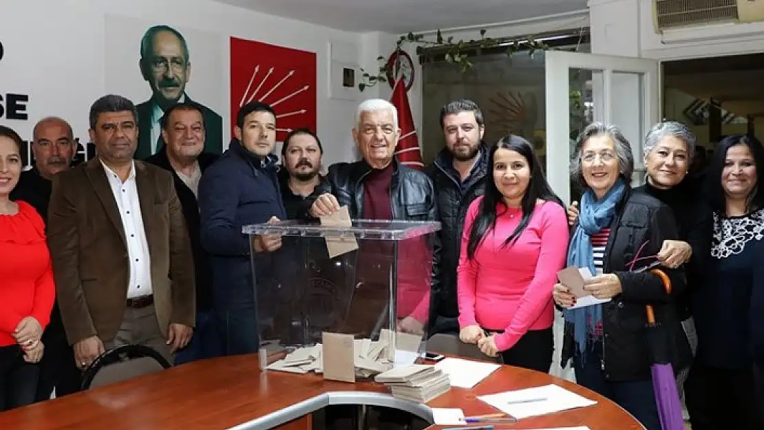 CHP 52 Mahallede Delegelerini Seçti