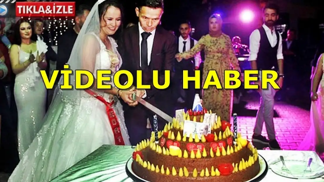 Düğün Pastası Yerine Çiğ Köfte Kestiler