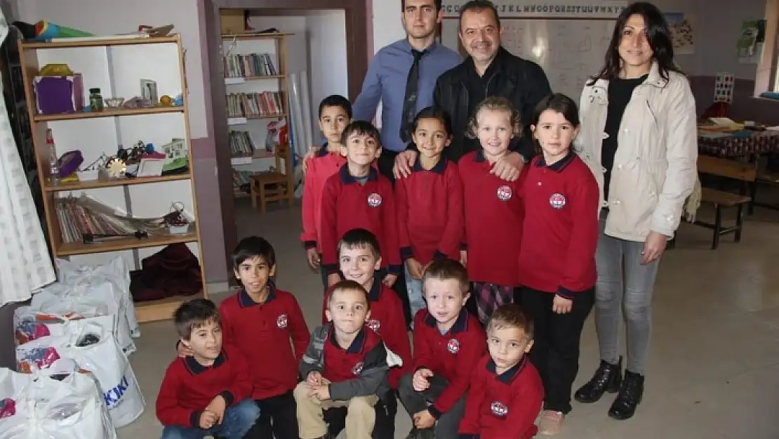 Hekimler Köy Çocuklarını Unutmadı