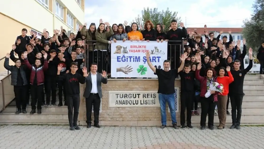 Lise Öğrencilerine Sokak Hayvanları Farkındalık Semineri