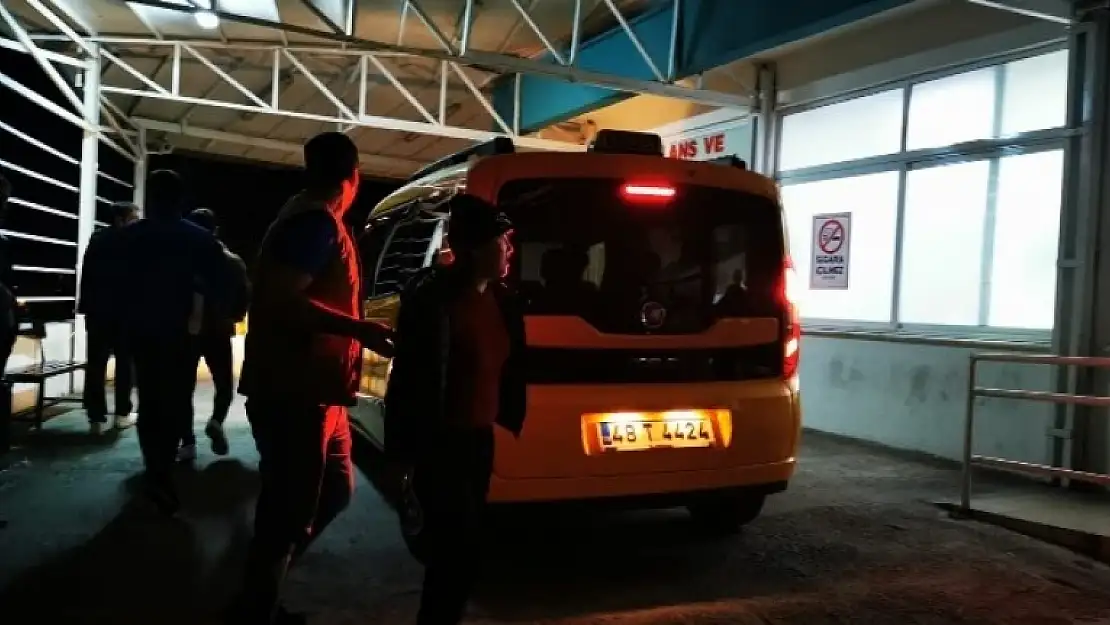 Marmaris'te Yemek Şirketi Terörü: 40 Kişi Zehirlendi!
