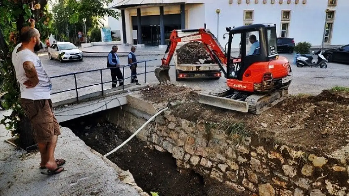 Muğla'da 1 Yılda 149 Bin Metre Dere Temizliği Yapıldı