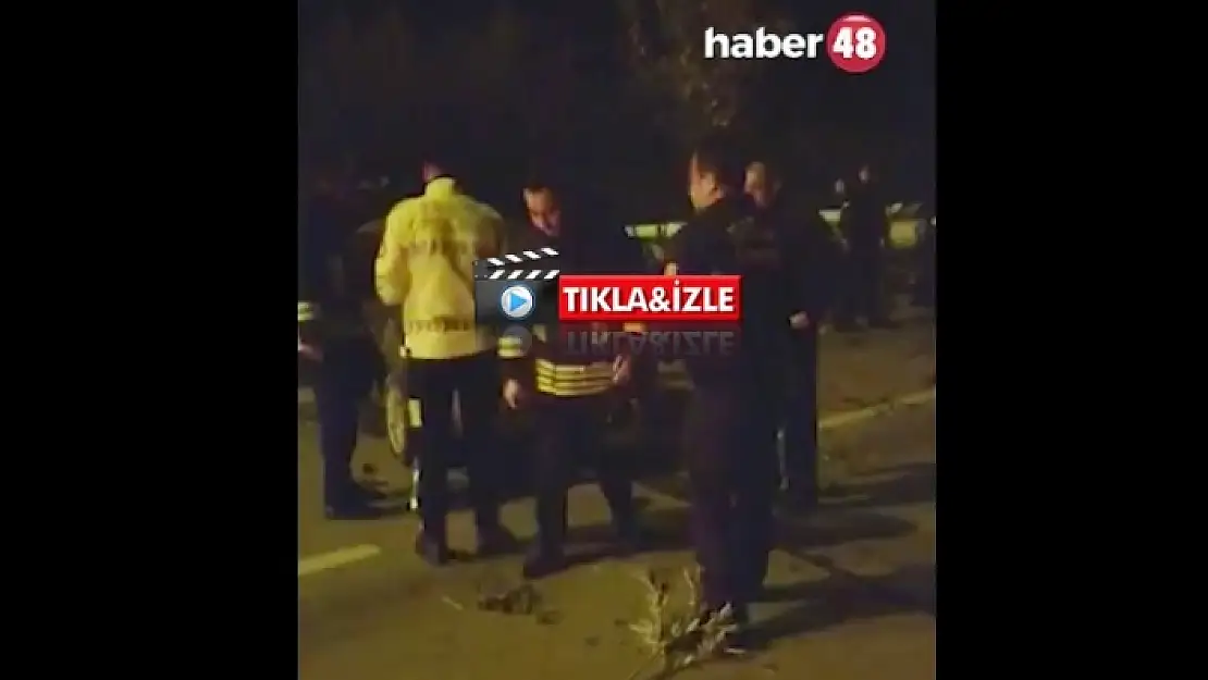 Alkollü Araç Kullandılar Kaza Yapıp Polisten Kaçtılar