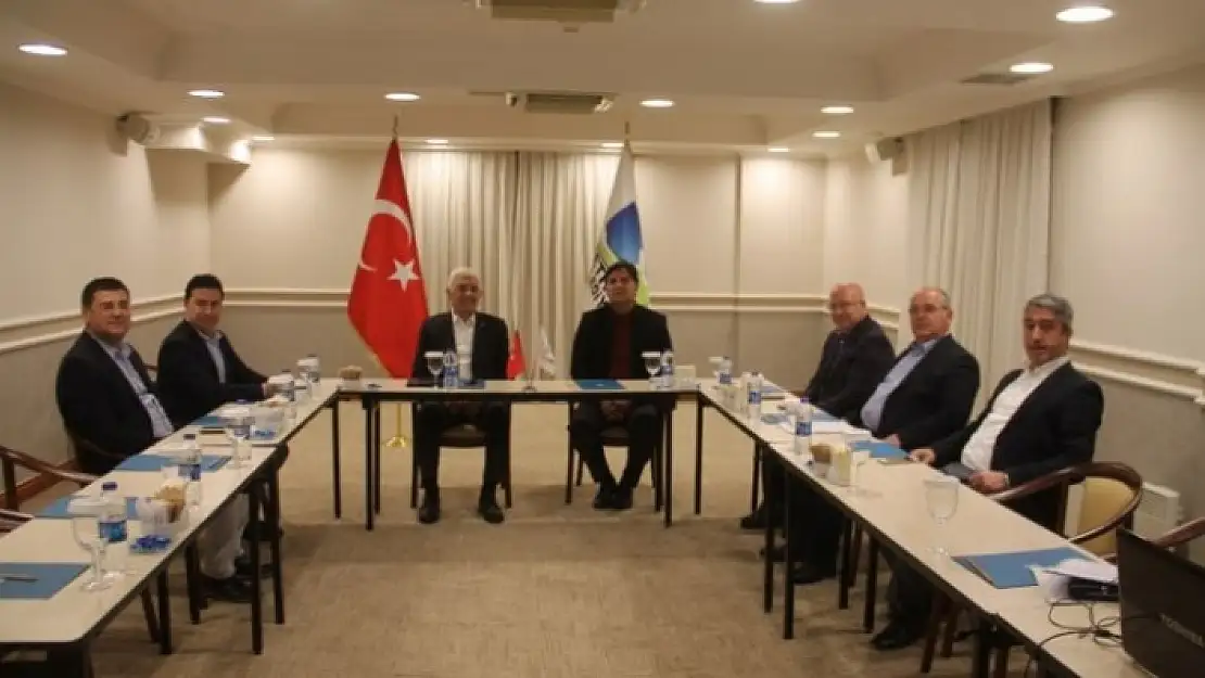CHP'li Belediyeler İstişare Toplantısında Buluştu