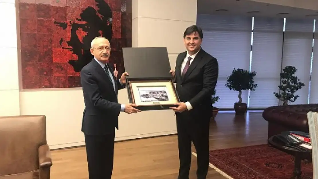 Kılıçdaroğlu ve Torun'dan Başkan Alim Karaca'ya Sıcak Karşılama