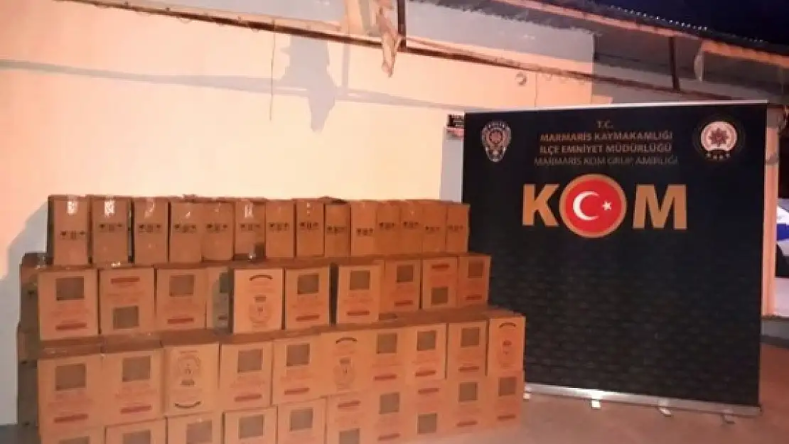 Marmaris'te 1320 Şişe Sahte İçki Ele Geçirildi