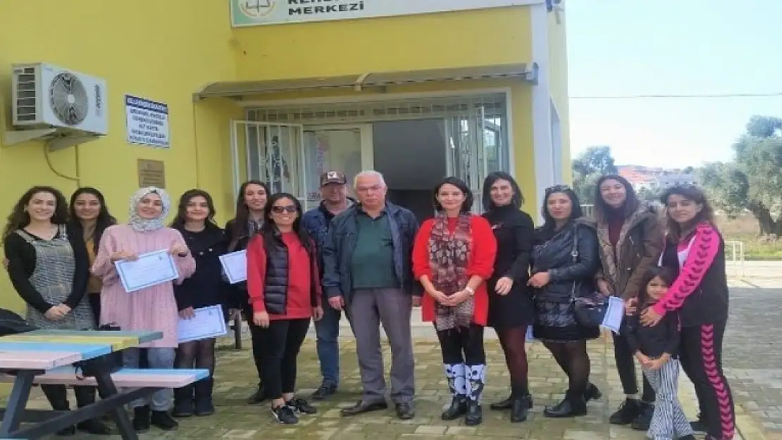 Milas'ta 'Terapötik Kartlar' Eğitimi Sona Erdi