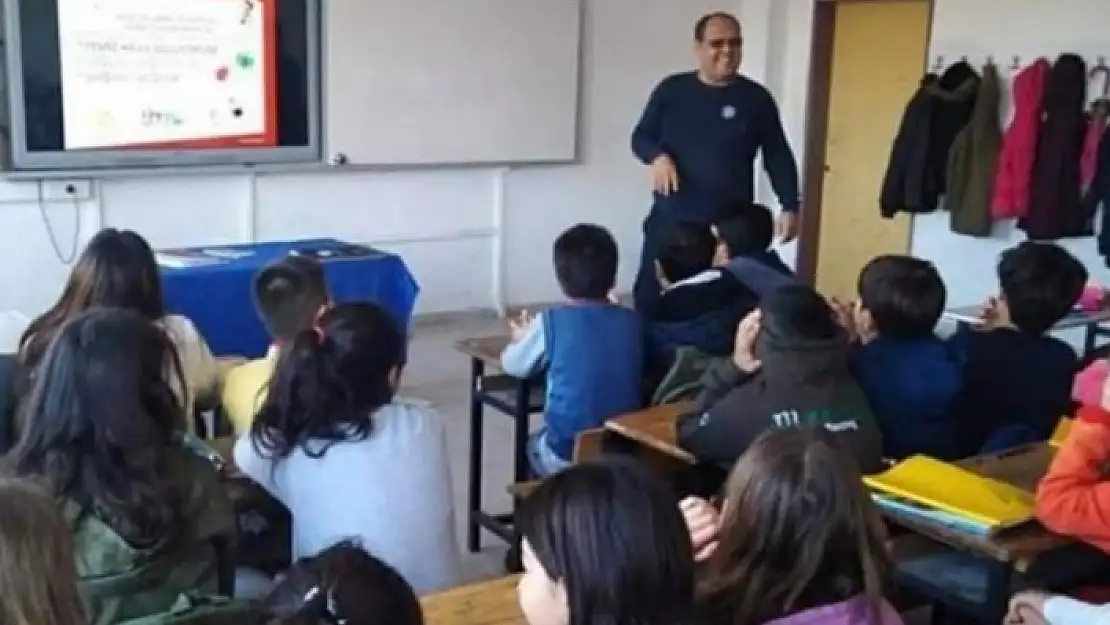 'Sağlıklı Yaşayalım Temiz Hava Soluyalım Bağımlı Olmayalım'