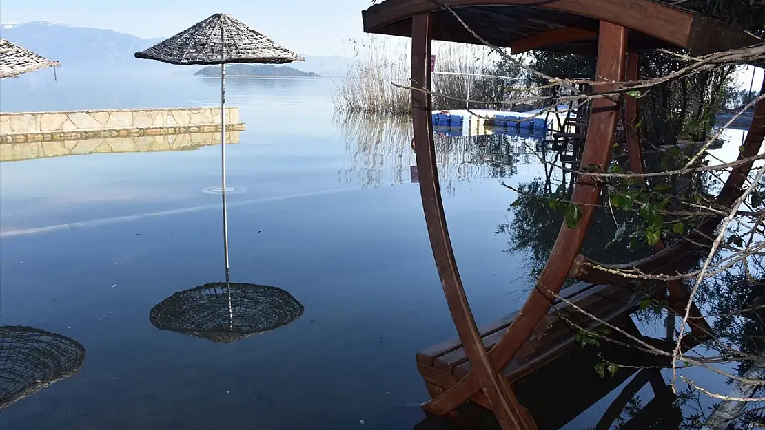 Aşırı Yağışlar Köyceğiz Gölü'nü Taşırdı