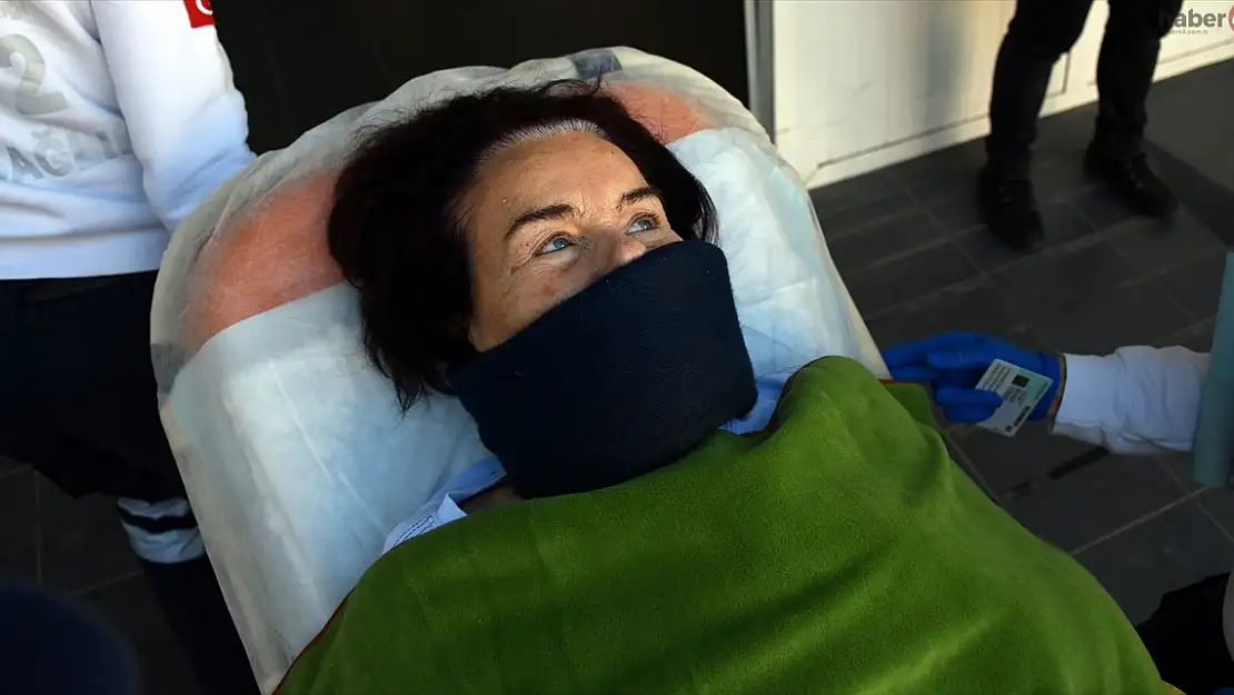 Fatma Girik Bodrum'da Hastaneye Kaldırıldı