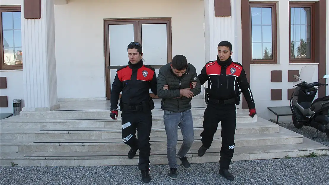FETHİYE'DE KABLO HIRSIZI TUTUKLANDI