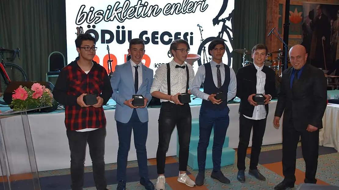 MARMARİS'TE BİSİKLERİN ENLERİ ÖDÜL TÖRENİ