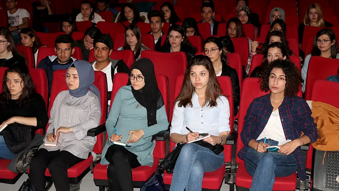 FETHİYE'DE PARAMEDİK ÖĞRENCİLERİNE EĞİTİM VERİLDİ