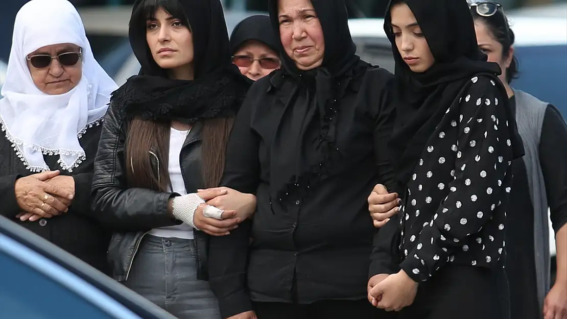 HORTUM FELAKETİNDE KAYBOLAN KADER BUSE İÇİN TÖREN