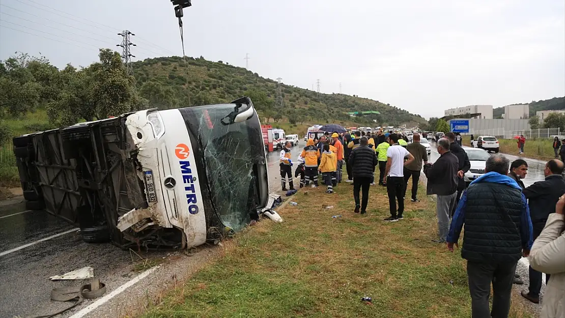 OTOBÜS KAZASINDA ÖLENLERİN SAYISI ÜÇE YÜKSELDİ