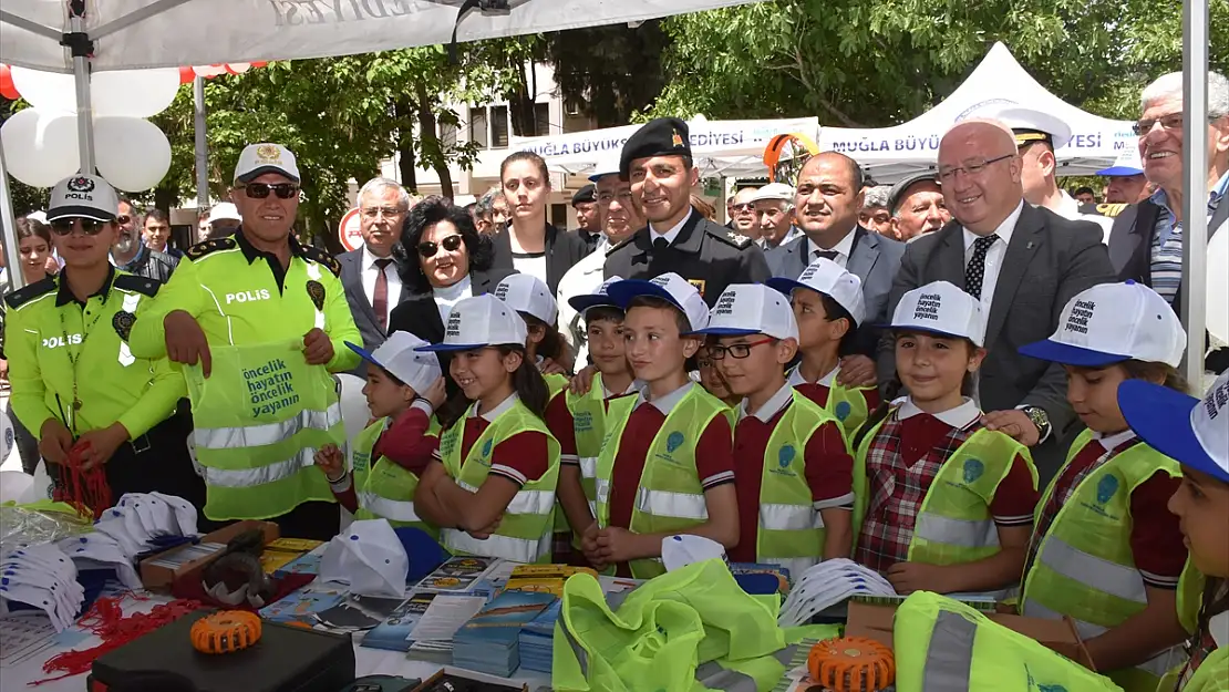 MUĞLA'DA KARAYOLU GÜVENLİĞİ VE TRAFİK HAFTASI
