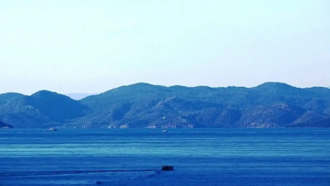 Fethiye'de Batan Botta Kaybolan 7 Kişi Aranıyor!
