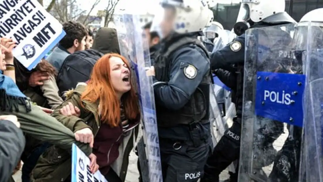 İstanbul Üniversitesi'nde Öğrenci Döven Polis Hakkında Karar!