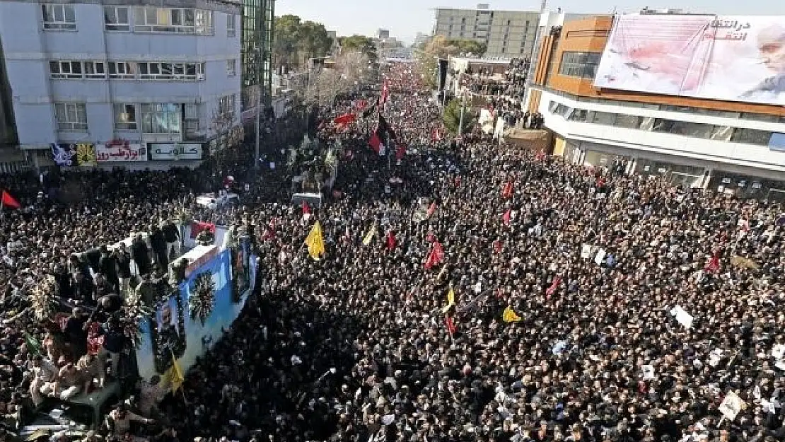 Kasım Süleymani İzdiham Nedeniyle Defnedilemedi!